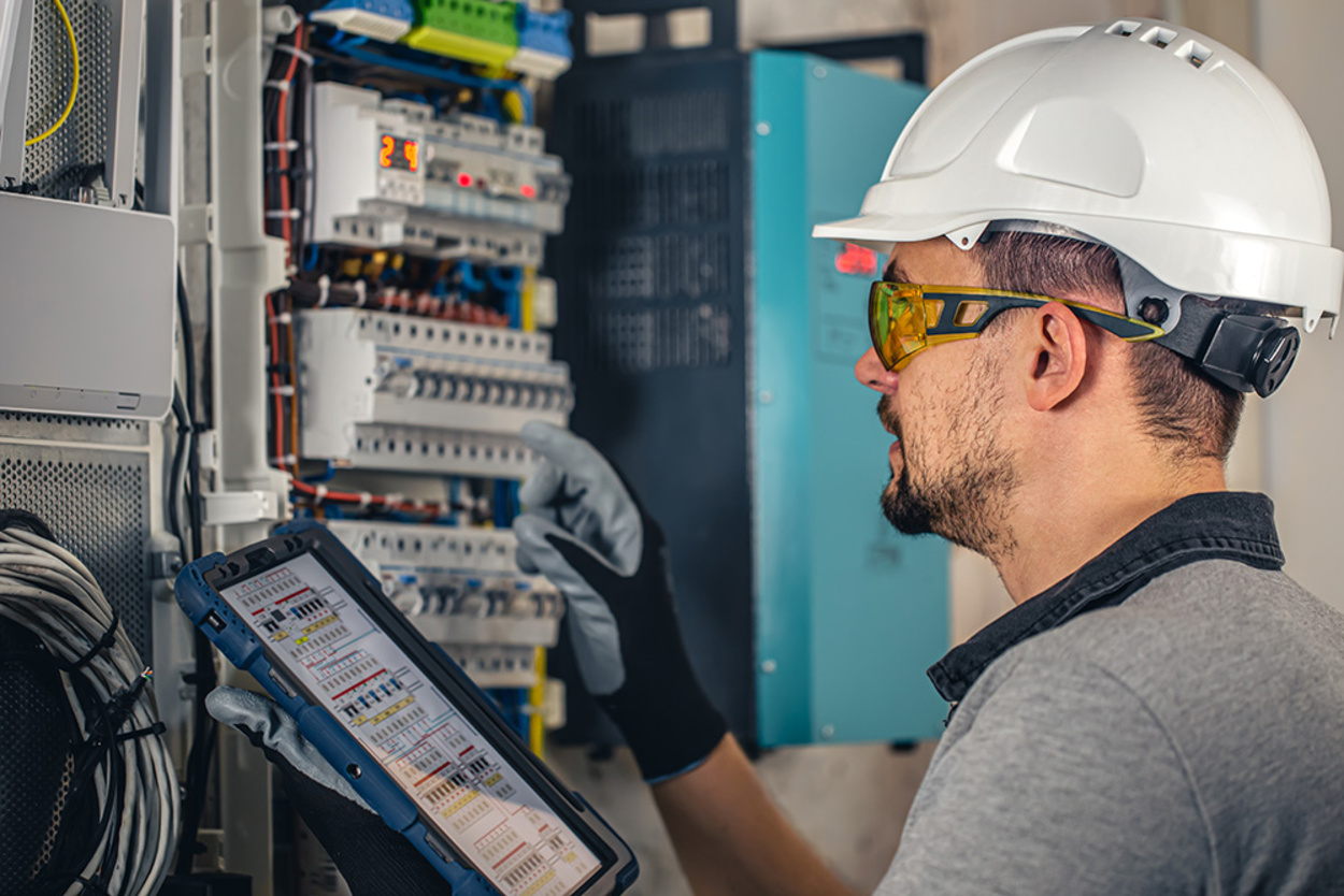 Industrie und Gewerbe bei Delling Elektroinstallation in Rabenau